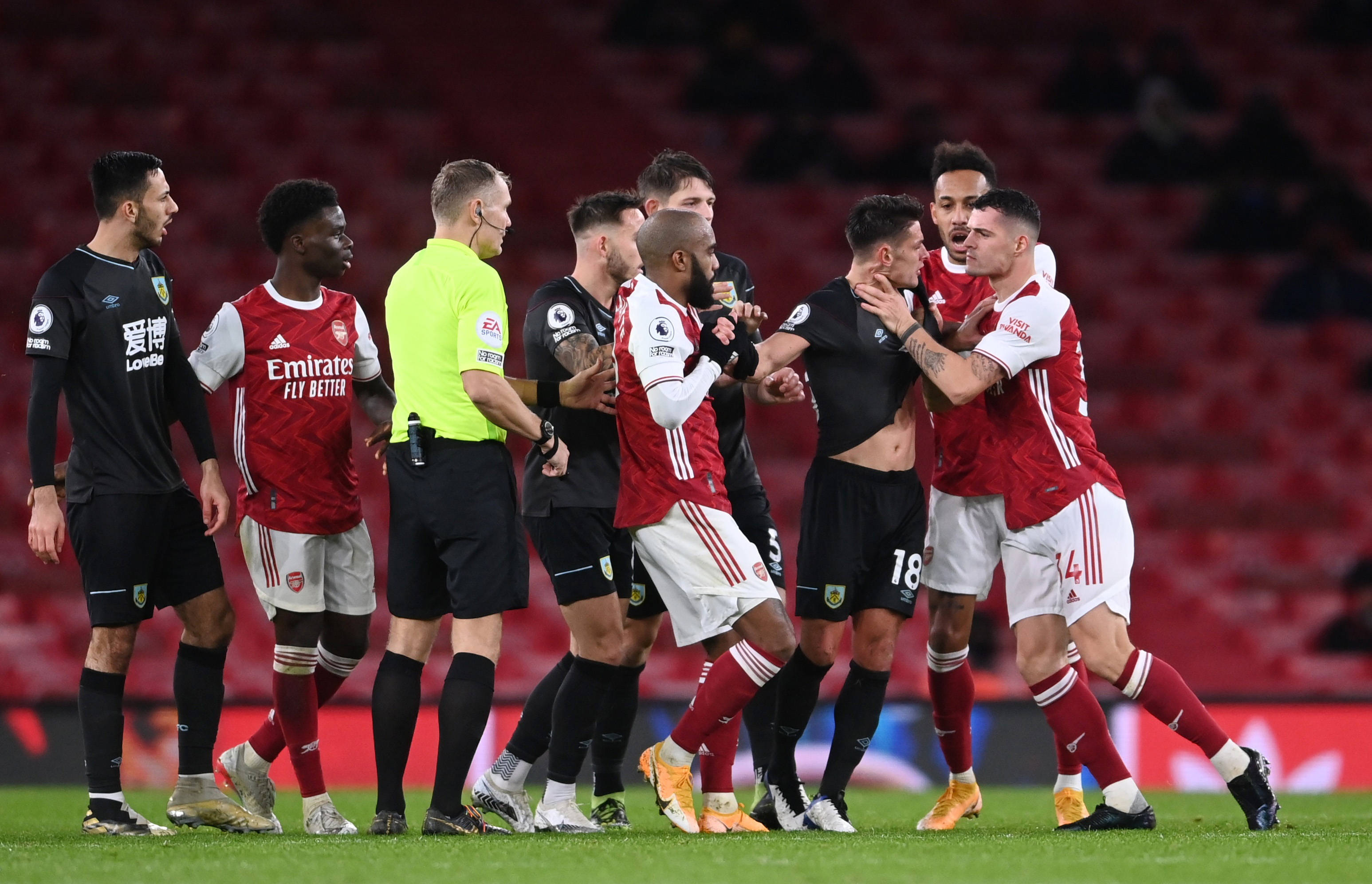 合规运作以 合规运作以